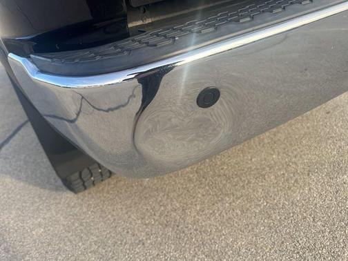 2017 RAM 2500 Tradesman Crew Cab 4x4 6'4' Box