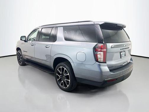 2022 Chevrolet Suburban RST