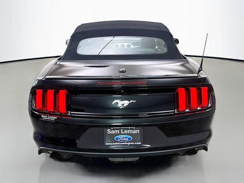 2016 Ford Mustang EcoBoost Premium