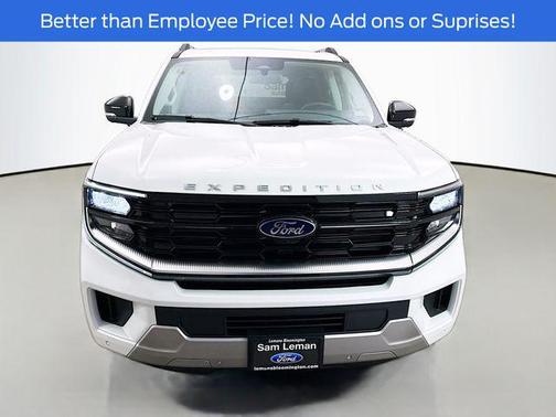 Star White Metallic Tri-Coat 2026 Ford Expedition Platinum