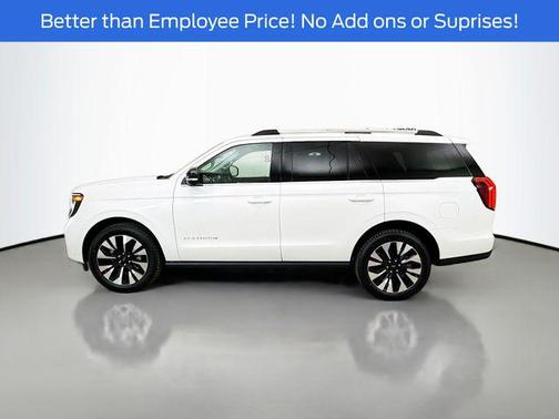 Star White Metallic Tri-Coat 2026 Ford Expedition Platinum
