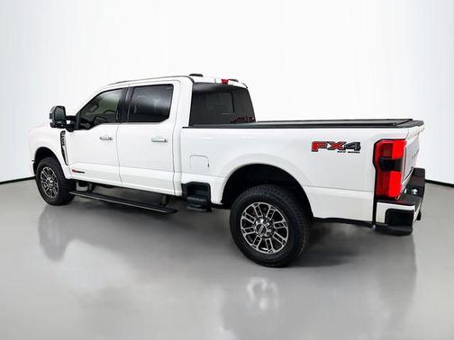 White Metallic 2024 Ford F-250 Limited