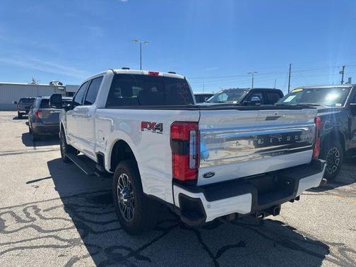 White Metallic 2024 Ford F-250 Limited
