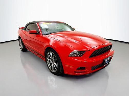 2013 Ford Mustang V6 Premium