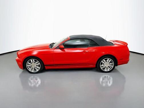 2013 Ford Mustang V6 Premium