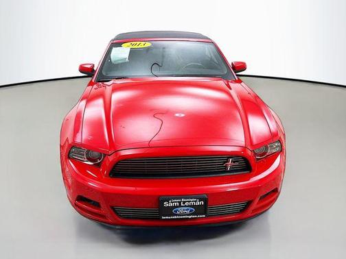 2013 Ford Mustang V6 Premium