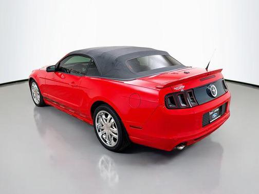 2013 Ford Mustang V6 Premium