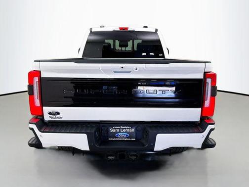 2026 Ford F-250 Platinum
