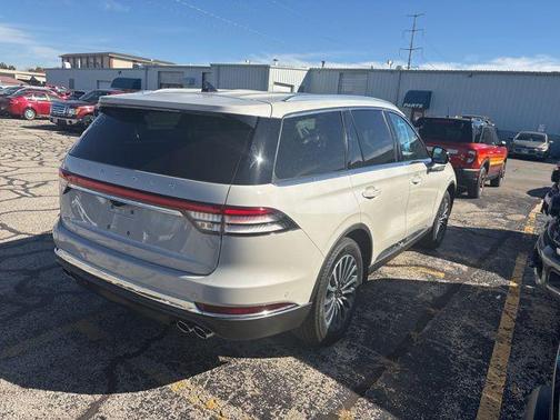 2023 Lincoln Aviator Reserve AWD