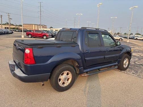 2004 Ford Explorer Sport Trac XLT