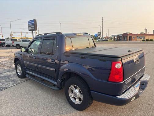 2004 Ford Explorer Sport Trac XLT
