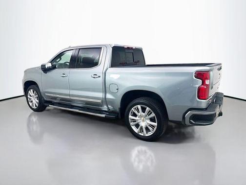 Sterling Gray Metallic 2025 Chevrolet Silverado 1500 High Country
