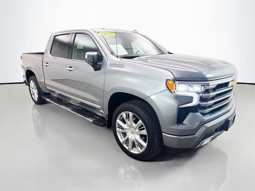Sterling Gray Metallic 2025 Chevrolet Silverado 1500 High Country