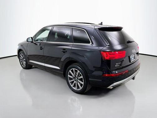 2019 Audi Q7 55 Prestige