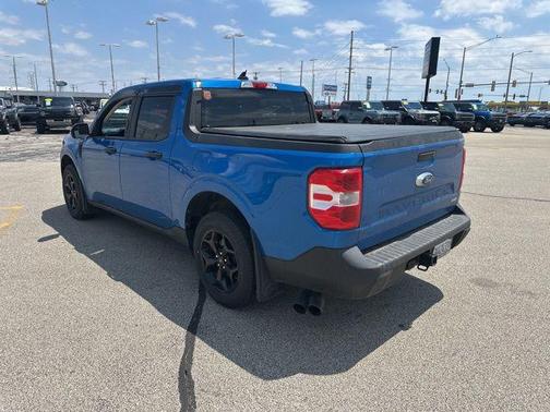 Blue Metallic 2022 Ford Maverick XLT