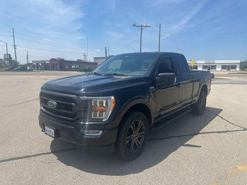 Black Metallic 2021 Ford F-150 XLT