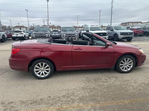 2012 Chrysler 200 Touring