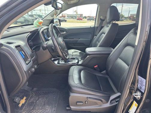 Black 2022 Chevrolet Colorado Z71