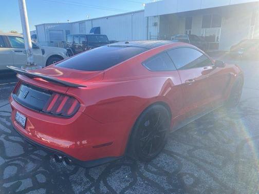 2020 Ford Shelby GT350 Base