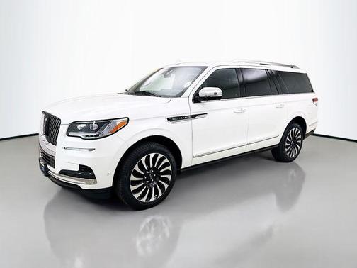2023 Lincoln Navigator Black Label