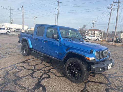 2025 Jeep Gladiator Nighthawk