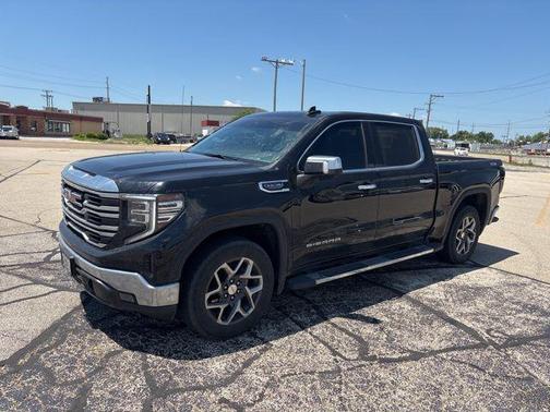 2024 GMC Sierra 1500 SLT