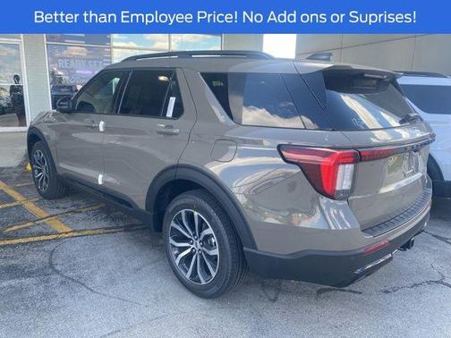 Marsh Gray 2026 Ford Explorer ST-Line