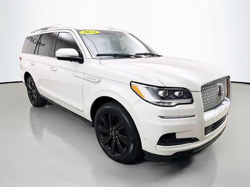 2024 Lincoln Navigator Reserve