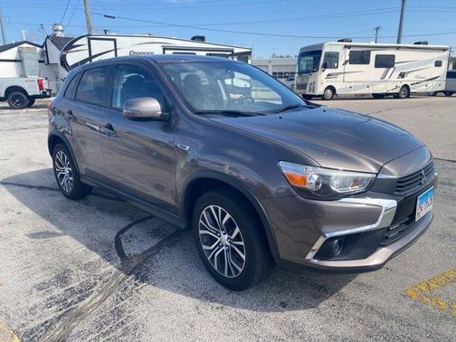 Quartz Brown Metallic 2017 Mitsubishi Outlander Sport 2.0 LE