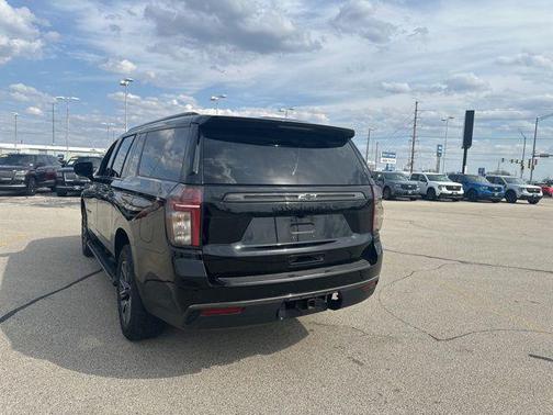 2021 Chevrolet Suburban 4WD Z71