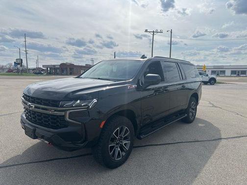 2021 Chevrolet Suburban 4WD Z71