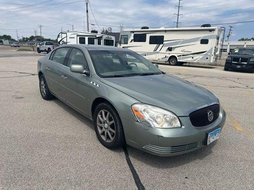 Gold 2006 Buick Lucerne CXL