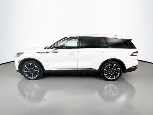 White Metallic 2025 Lincoln Aviator Reserve AWD