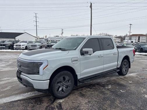 2023 Ford F-150 Lightning LARIAT