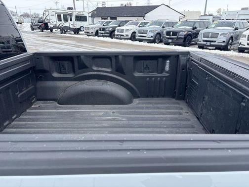 2023 Ford F-150 Lightning LARIAT