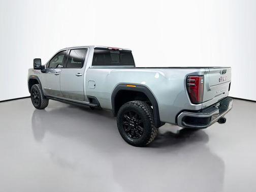 2024 GMC Sierra 3500 AT4