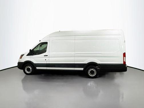 2022 Ford Transit-250 Base