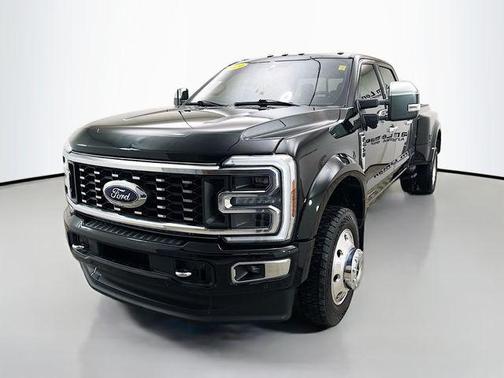 2024 Ford F-450 Platinum