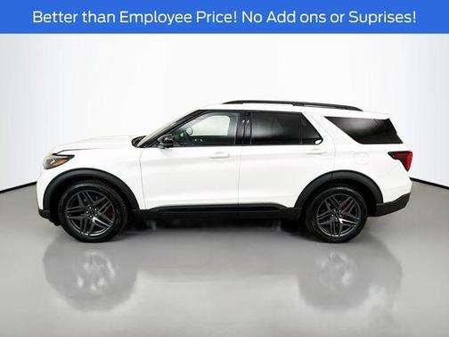 Star White Metallic Tri-Coat 2026 Ford Explorer ST