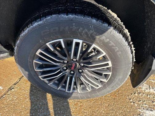 2025 GMC Yukon XL 4WD Elevation