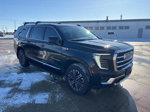 2025 GMC Yukon XL 4WD Elevation