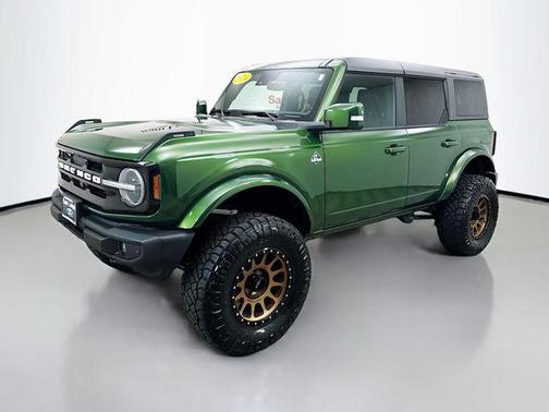 2024 Ford Bronco Outer Banks
