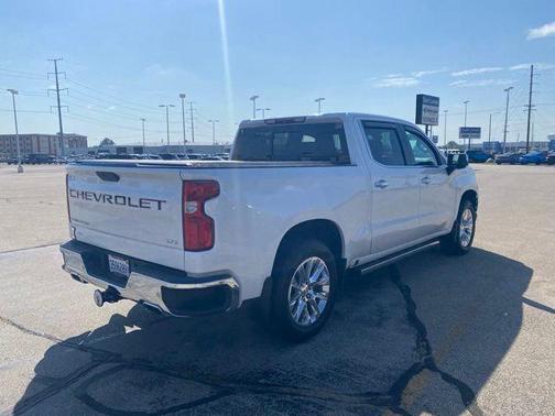 Pearl 2019 Chevrolet Silverado 1500 LTZ