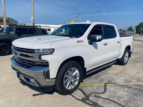 Pearl 2019 Chevrolet Silverado 1500 LTZ