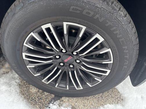 2025 GMC Yukon XL 4WD Elevation