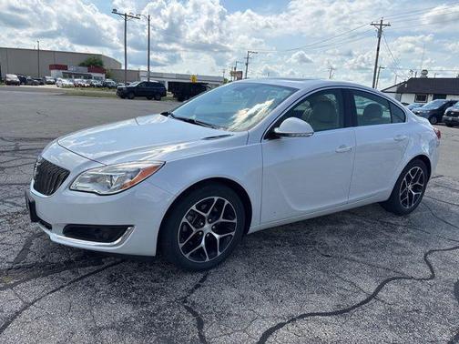 2017 Buick Regal Turbo Sport Touring