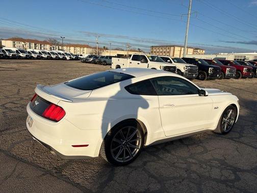 2017 Ford Mustang GT Premium
