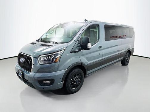 2025 Ford Transit-350 XLT