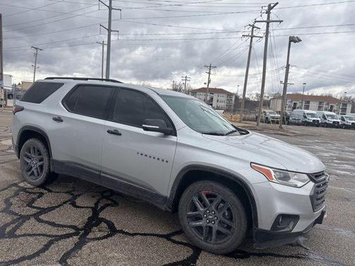 2021 Chevrolet Traverse Premier