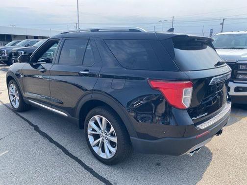 2023 Ford Explorer Platinum